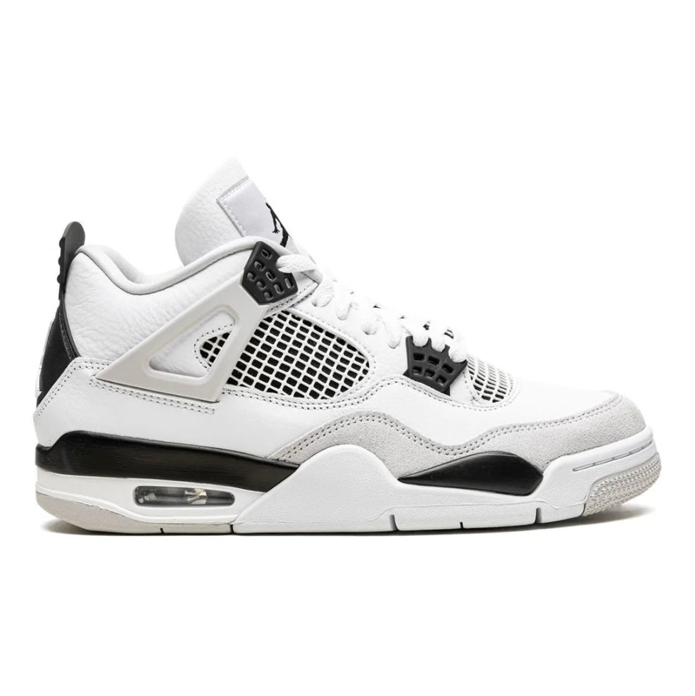 Air Jordan 4 Retro “Black Cat”